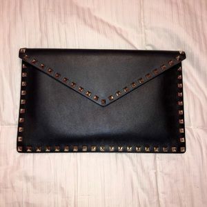 Sold💕Valentino Clutch